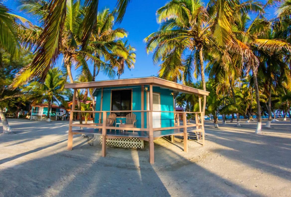 Blue Marlin Beach Resort Dangriga Exterior foto